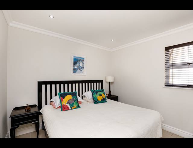 2 BEDROOM APARTMENT FOR SALE IN LA LUCIA